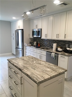 Kitchen in woodmere